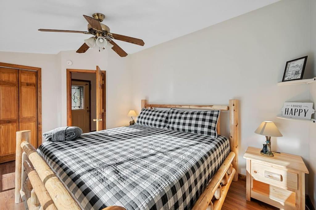 Dog Friendly! Views! Hot Tub! Close To Pf! Gsmnp Sevierville Eksteriør bilde