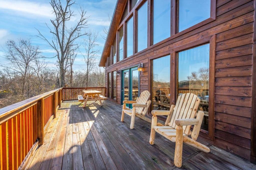 Dog Friendly! Views! Hot Tub! Close To Pf! Gsmnp Sevierville Eksteriør bilde
